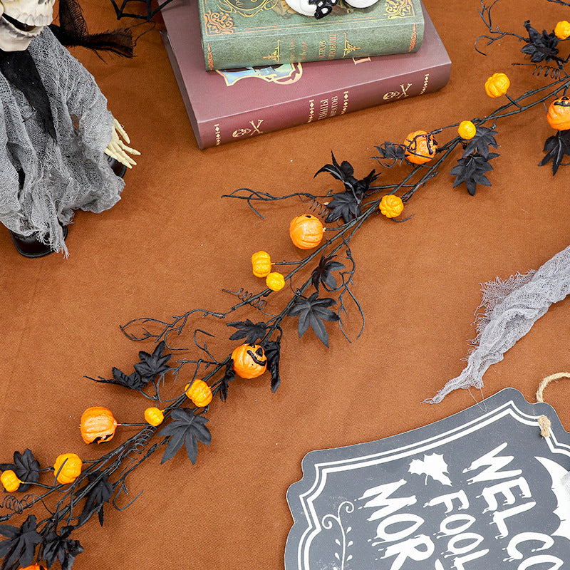 Halloween Decorations 1.8m 5.9ft Black Maple Rattan Pumpkin Garland Home Party Hanging Door Ornaments Holiday Party Decoration