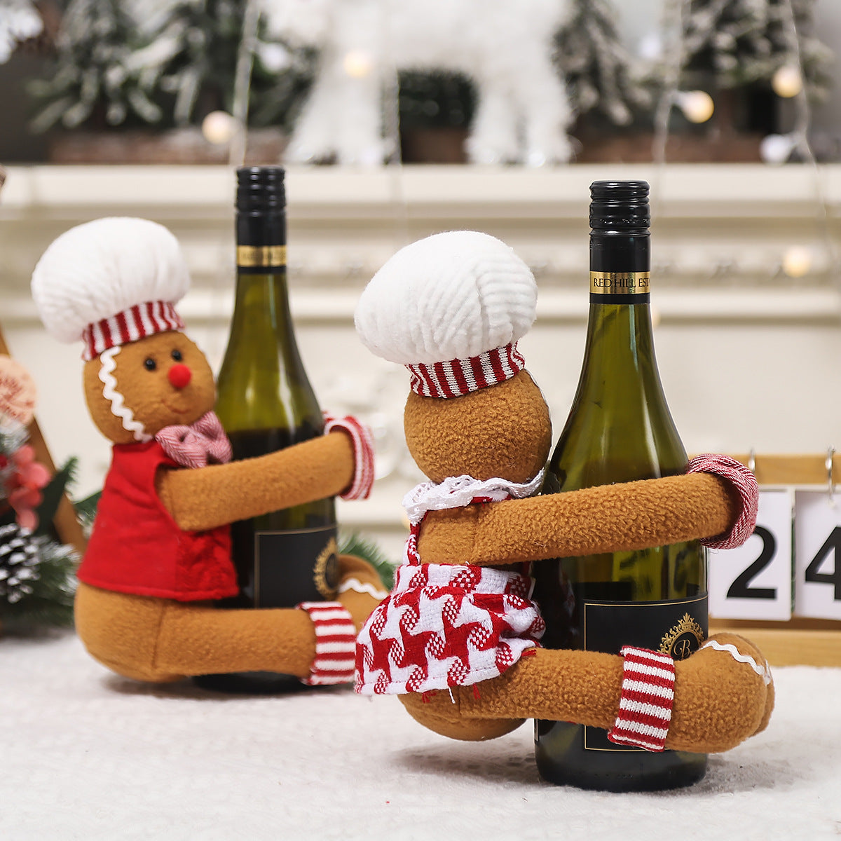 Christmas Decorations Cartoon Couple Gingerbread Man Wine Bottle Cover Hug Gingerman Doll Ornament Curtain Buckle Xmas Room Decor